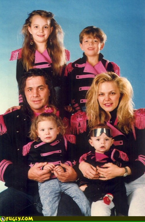 fugly.comfamily-portrait-gone-wrong-again